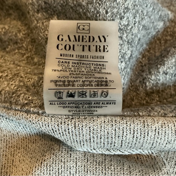 Women’s Army West Point Gray Button Down Shirt Size Large - Picture 5 of 6